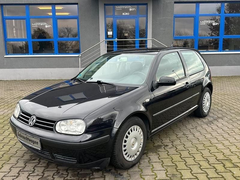 Other Gebraucht 2001 VW Golf IV Basis Limousine | 2.450 € (Teuer) - Bild 1/4