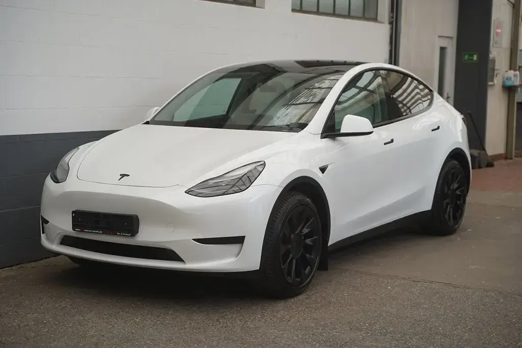 Gebraucht Tesla Model Y Standard Range 219 kW (299 PS) 2023 Weiß SUV
