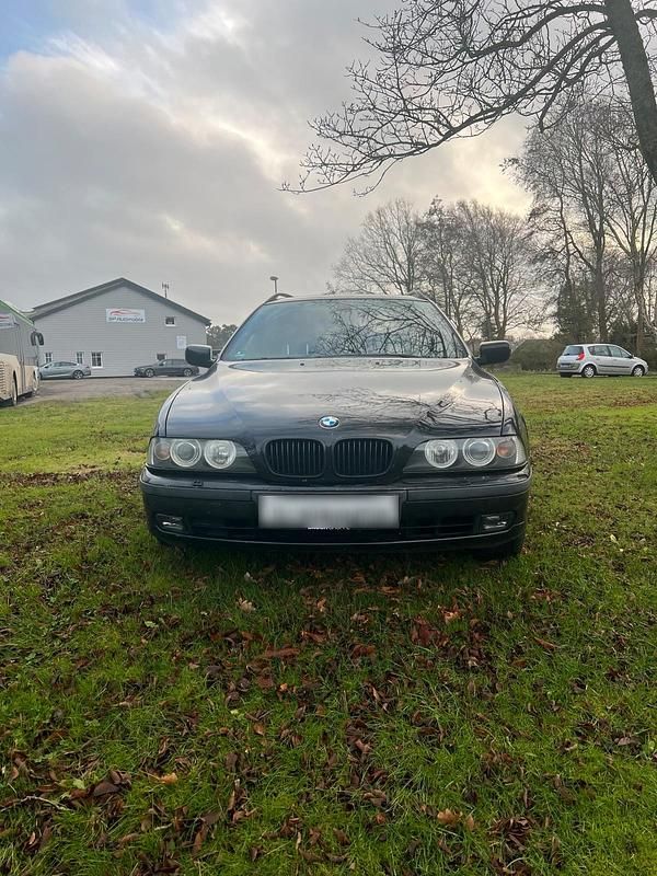 Gebraucht BMW 540 286 PS (210 kW) 1999 Schwarz Kombi