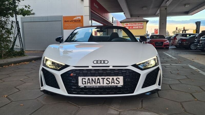 Weiß Gebraucht 2020 Audi R8 Coupé Sport Coupé | 129.900 € (Fairer Preis) - Bild 1/4