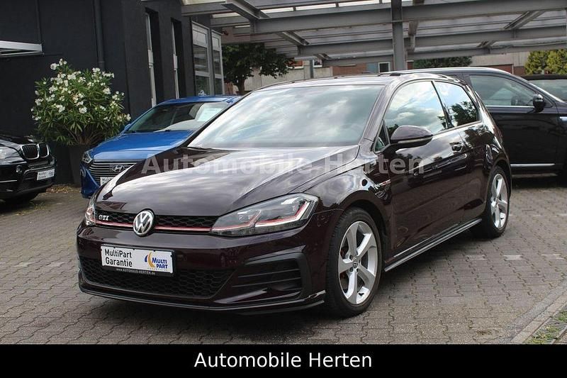 Black rubin Gebraucht 2017 VW Golf VII GTI Limousine | 18.990 € (Guter Preis) - Bild 1/4