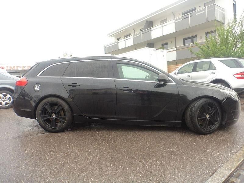Gebraucht Opel Insignia OPC 325 PS (239 kW) 2010 Kombi