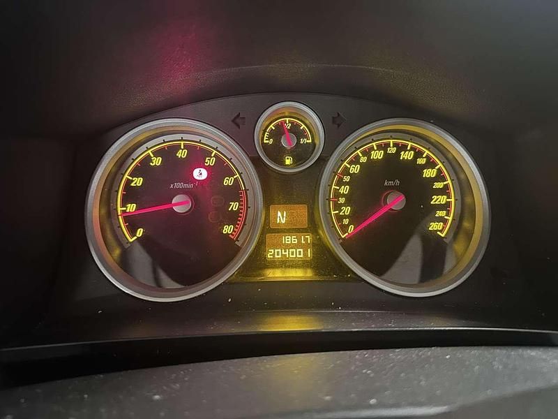 Gebraucht Opel Zafira Edition+ 150 PS (110 kW) 2006 Silber Van / Kleinbus