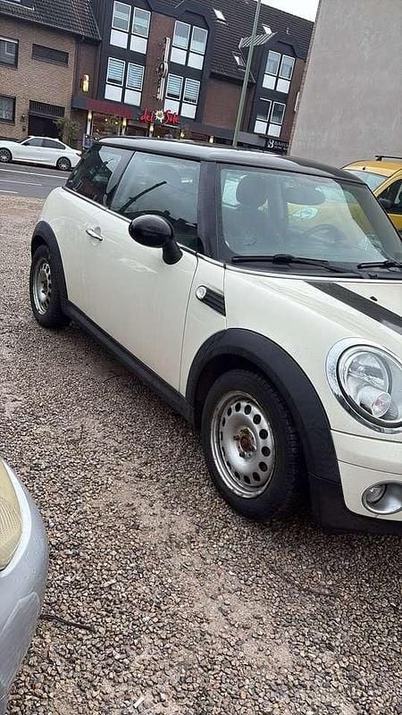 Gebraucht Mini Cooper 120 PS (88 kW) 2008 Weiß Kleinwagen