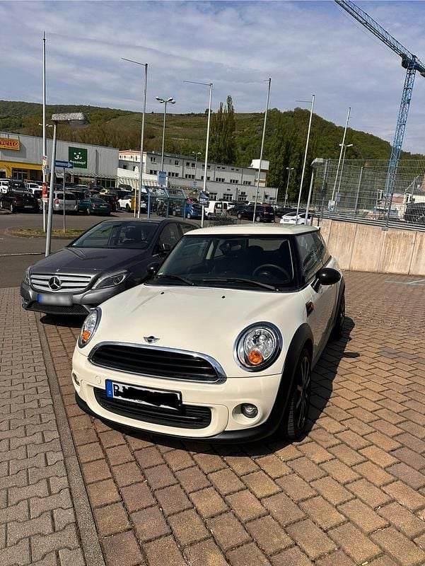 Second-hand Mini ONE 75 CP (55 kW) 2013 Bej Hatchback