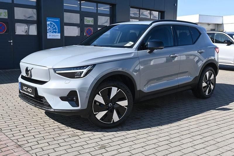 Second-hand Volvo EX40 Plus 185 kW (252 CP) 2025 Gri SUV