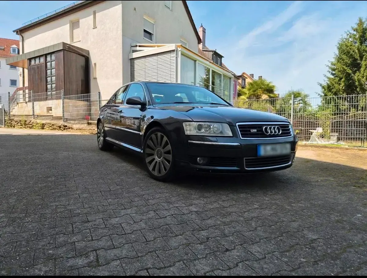Gebraucht Audi A8 232 PS (170 kW) 2004 Violet Limousine