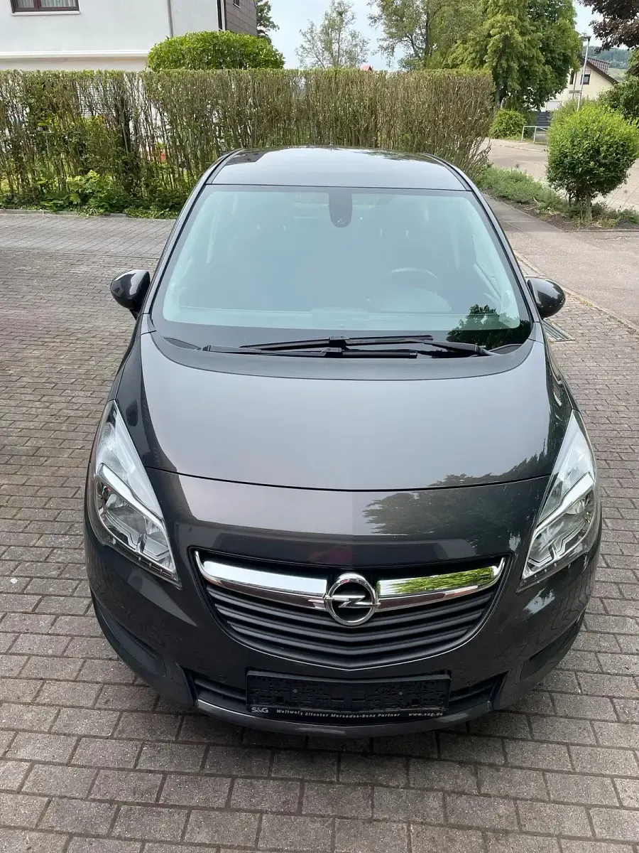 Używany Opel Meriva Active 110 KM (80 kW) 2016 Szary Minivan