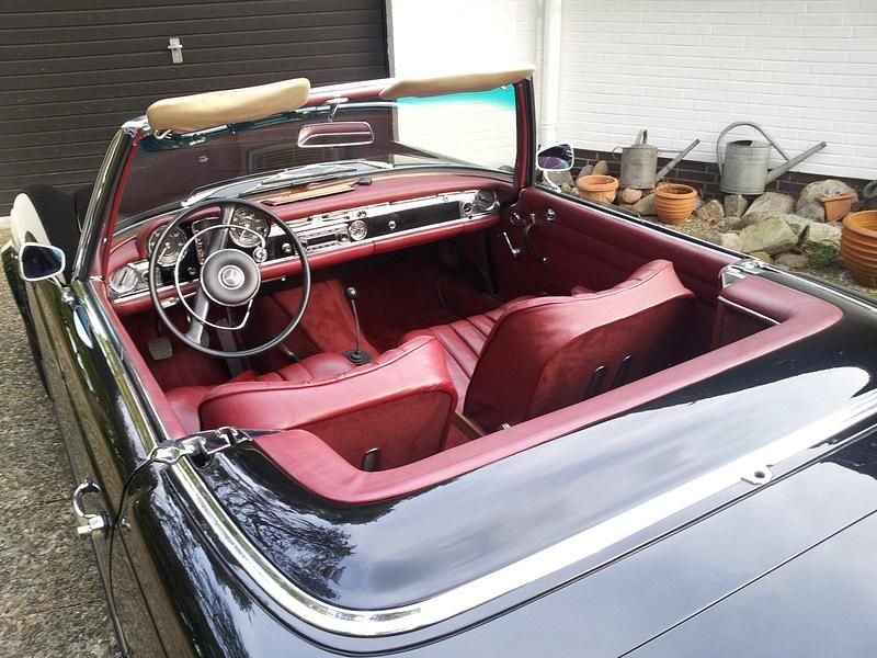 Gebraucht Mercedes 250 150 PS (110 kW) 1967 Schwarz Cabrio