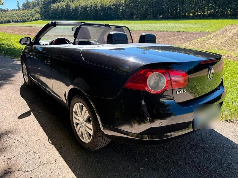 Gebraucht VW Eos 115 PS (84 kW) 2007 Schwarz Cabrio