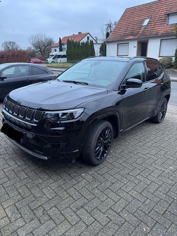 Schwarz Gebraucht 2022 Jeep Compass SUV | 20.490 € (Superpreis) - Bild 1/4