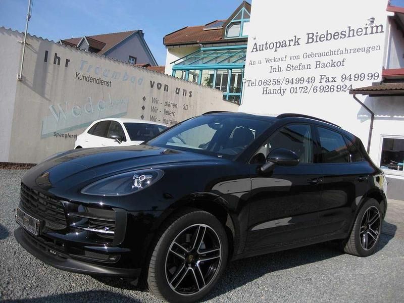 Gebraucht Porsche Macan 245 PS (180 kW) 2019 Schwarz SUV