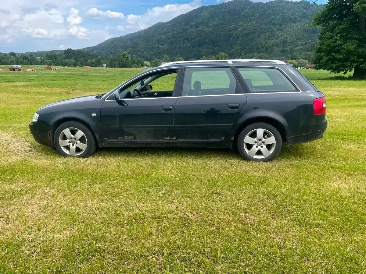 Gebraucht Audi A6 178 PS (130 kW) 2004 Schwarz Kombi