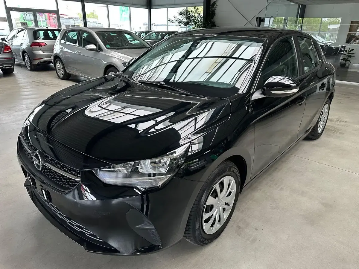 Usado Opel Corsa Edition 75 HP (55 kW) 2020 Preto Citadino