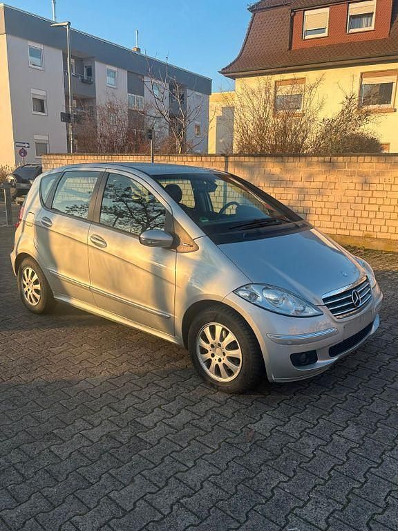 Gebraucht Mercedes A180 Avantgarde 109 PS (80 kW) 2008 Grau Van / Kleinbus