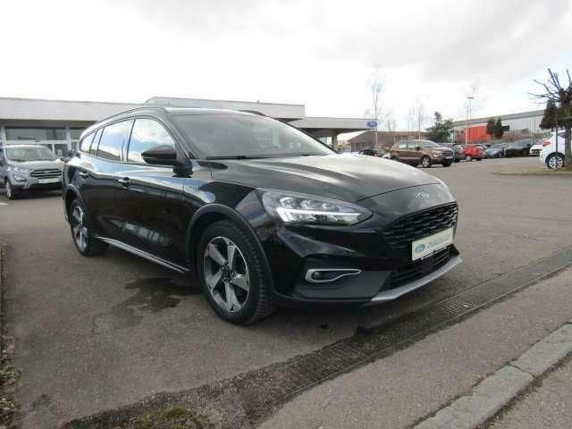 Gebraucht Ford Focus Active X 125 PS (91 kW) 2020 Obsidianschwarz metallic Kombi