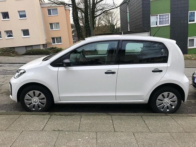 Gebraucht VW up! 60 PS (44 kW) 2018 Weiß Kleinwagen