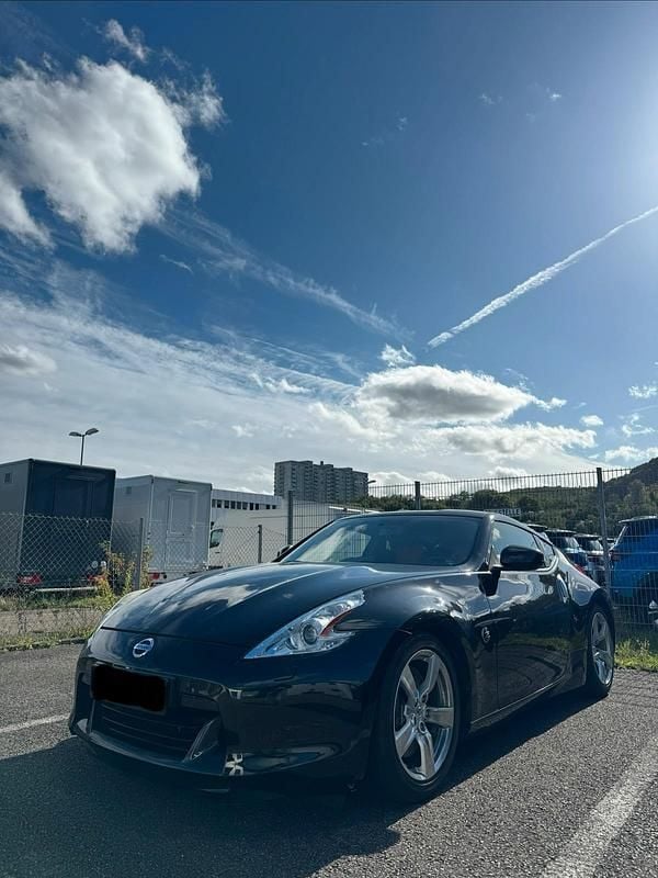 Schwarz Gebraucht 2011 Nissan 370Z Nismo Coupé | 18.900 € (Superpreis) - Bild 1/4