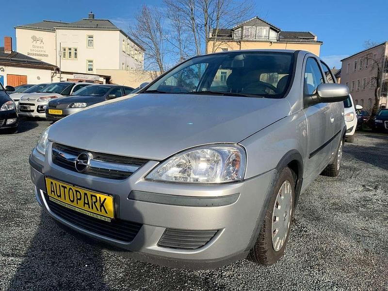 Silber Gebraucht 2004 Opel Corsa Limousine | 2.200 € (Etwas zu teuer) - Bild 1/4