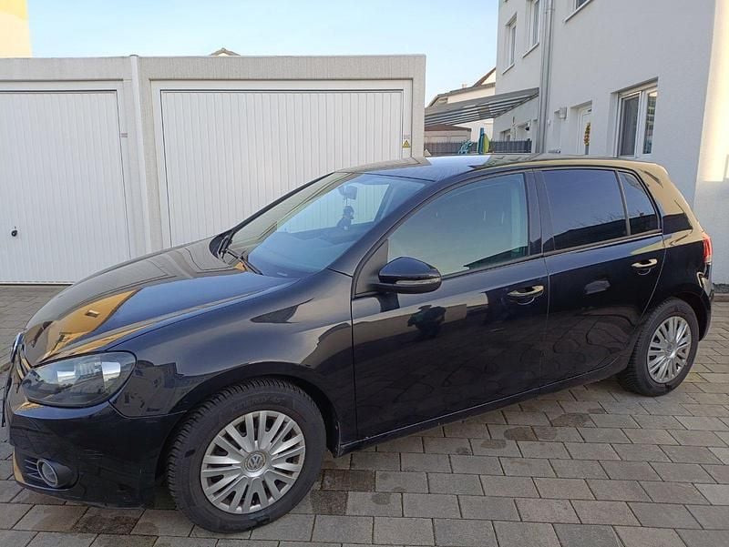 Gebraucht VW Golf VI 102 PS (75 kW) 2009 Schwarz Kleinwagen