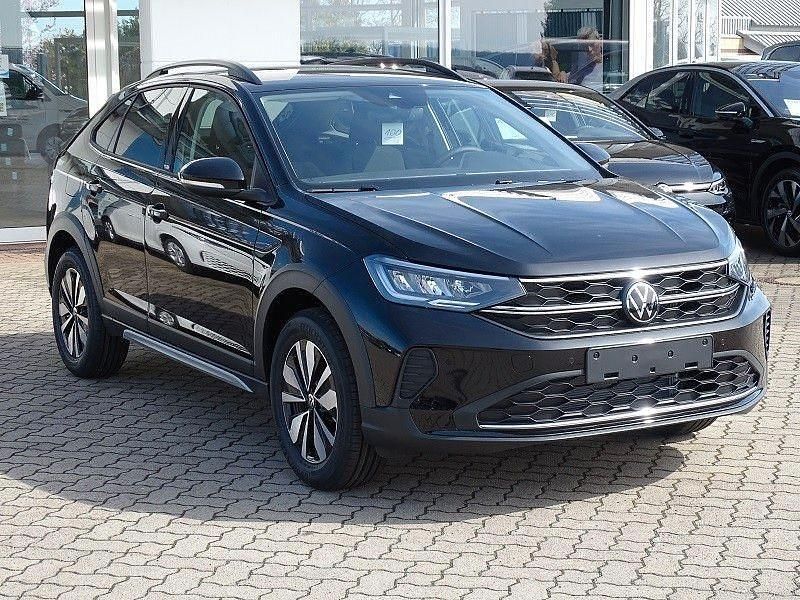 Gebraucht VW Taigo Move 110 PS (80 kW) 2024 Deep black perleffekt SUV