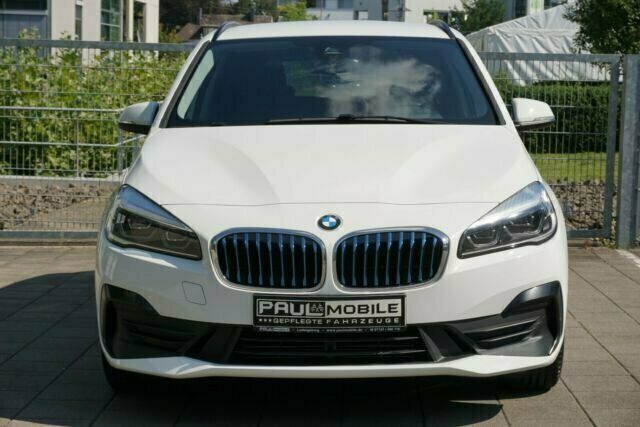 Gebraucht BMW 225 Active Tourer Advantage 136 PS (100 kW) 2019 Weiß Van / Kleinbus