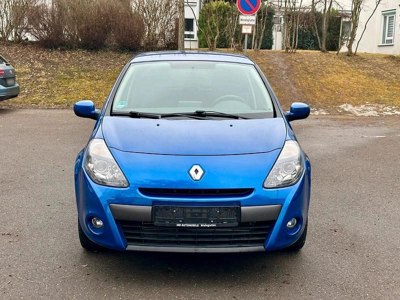 Gebraucht Renault Clio II Dynamique 101 PS (74 kW) 2010 Blau Kleinwagen