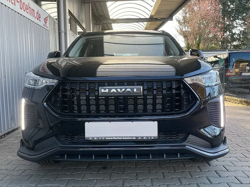 Neu Haval Jolion Lux 177 PS (130 kW) 2026 Schwarz SUV
