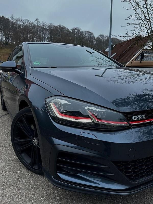 Gebraucht VW Golf VII GTI 230 PS (169 kW) 2017 Schwarz Limousine