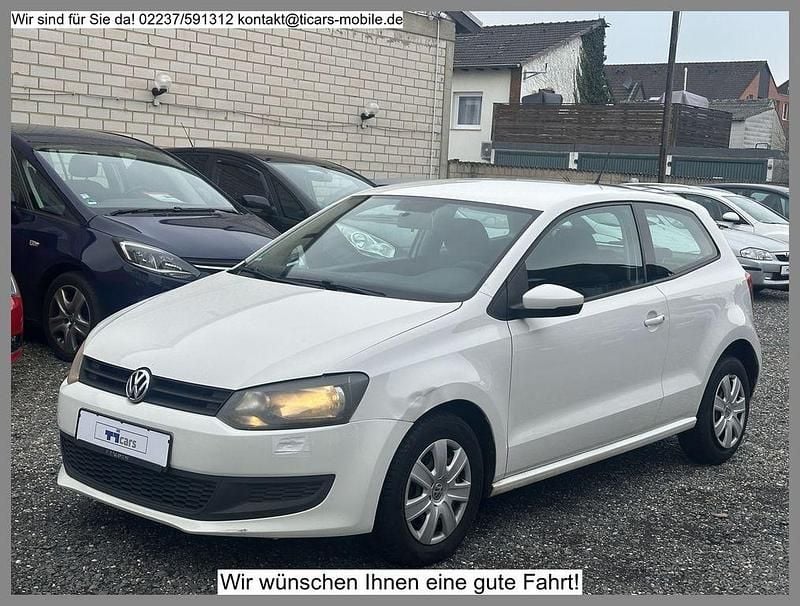 Candyweiss Gebraucht 2012 VW Polo Trendline Kleinwagen | 3.700 € (Fairer Preis) - Bild 1/4