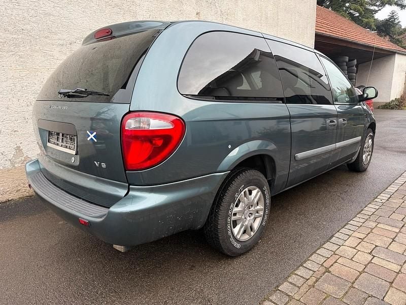 Gebraucht Dodge Grand Caravan 174 PS (127 kW) 2007 Grau Van / Kleinbus