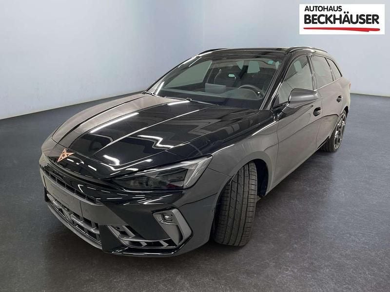 Neu Cupra Leon VZ 333 PS (244 kW) 2025 0e  midnight black met. Kombi