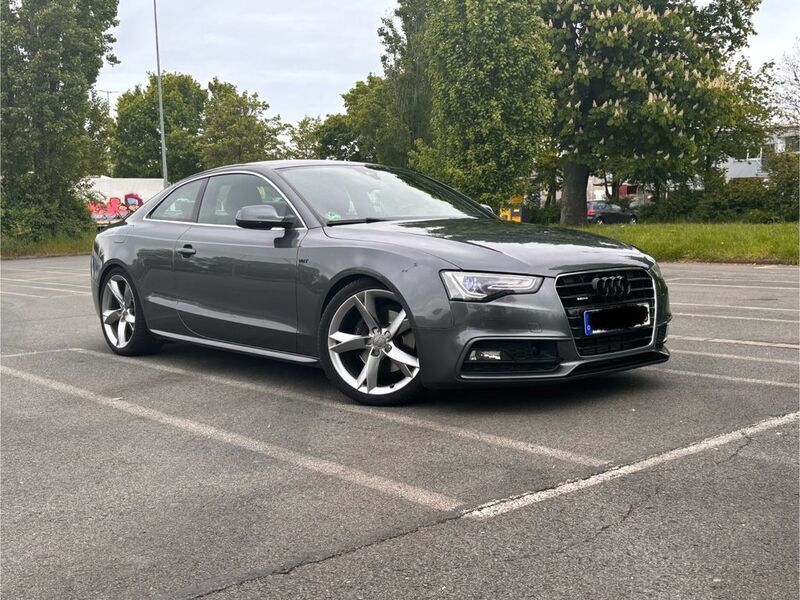 Grau Gebraucht 2013 Audi A5 S-Line Coupé | 19.000 € (Fairer Preis) - Bild 1/4