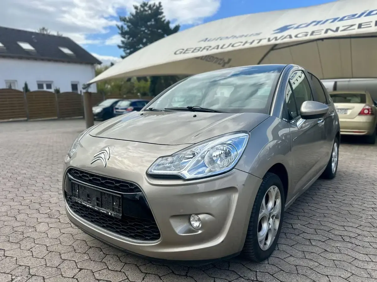 Gebraucht Citroën C3 Exclusive 120 PS (88 kW) 2011 Gold Kleinwagen