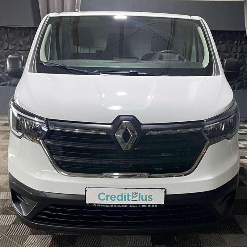 Gebraucht Renault Trafic Komfort 110 PS (80 kW) 2022 Weiß Van / Kleinbus