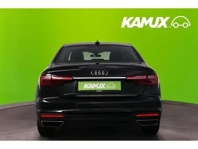Gebraucht Audi A4 Sport 163 PS (119 kW) 2022 Schwarz Limousine