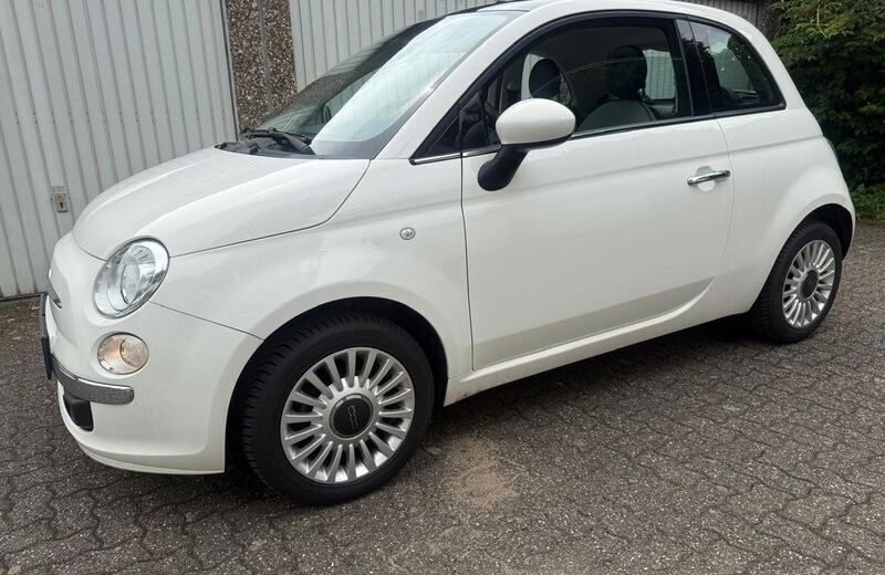 Weiß Gebraucht 2013 Fiat 500 Kleinwagen | 5.000 € (Guter Preis) - Bild 1/4