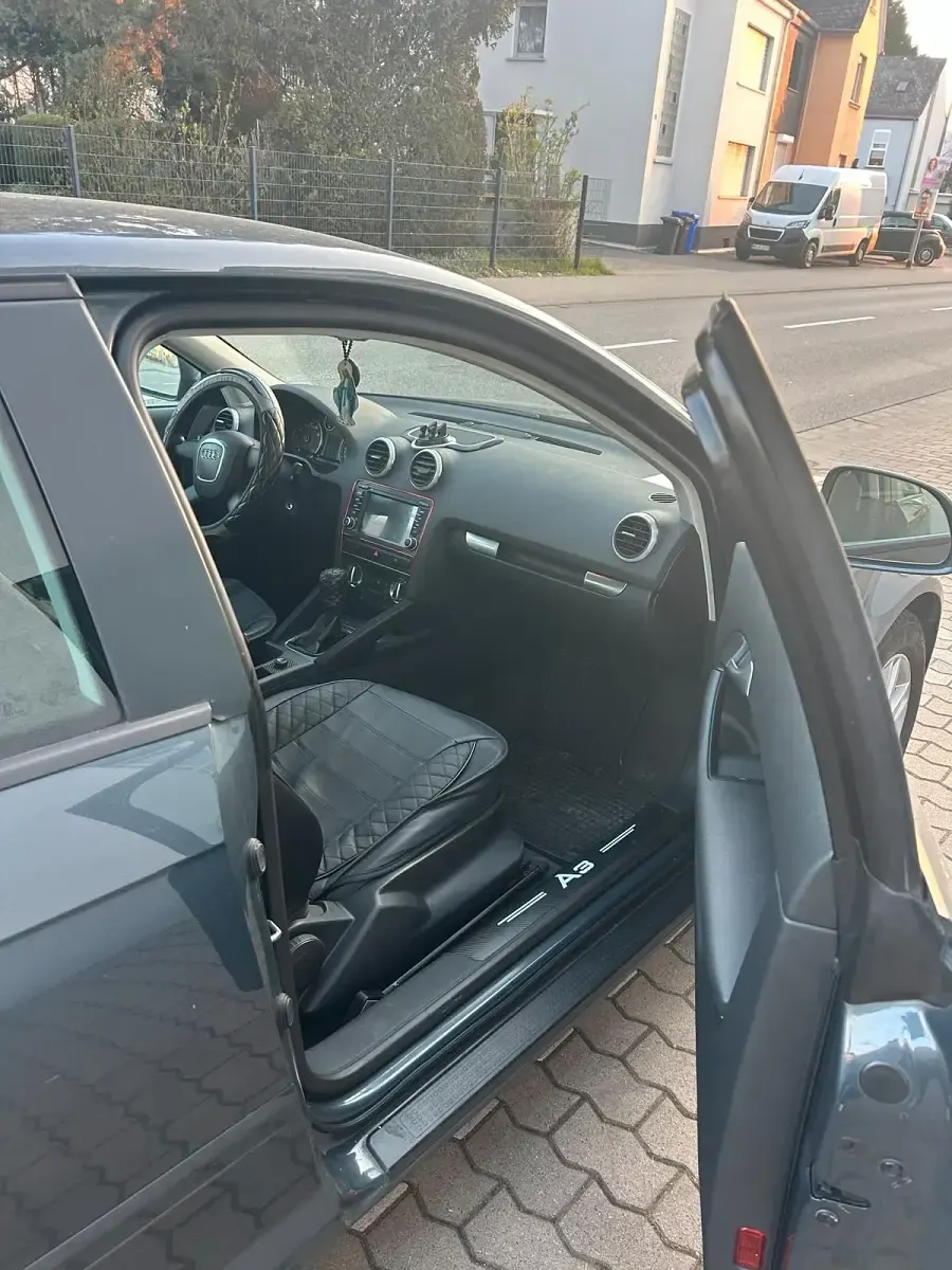Używany Audi A3 105 KM (77 kW) 2010 Hatchback