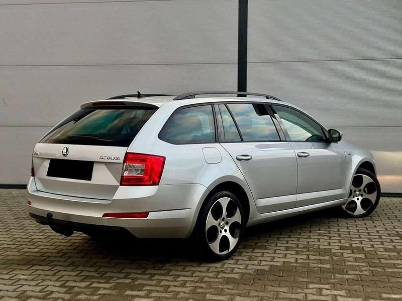 Gebraucht Skoda Octavia Joy 110 PS (80 kW) 2016 Silber Kombi