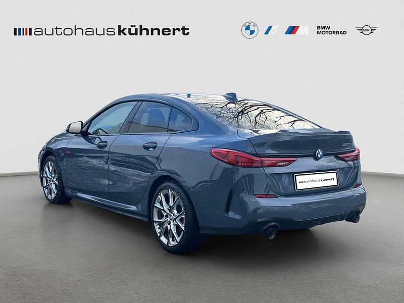 Gebraucht BMW 220 M Sport 192 PS (141 kW) 2024 Grau Coupé