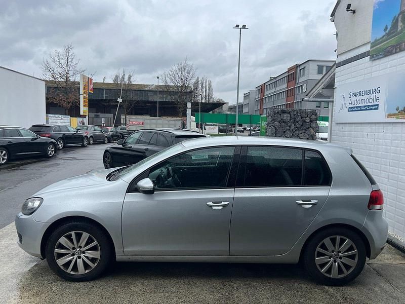Gebraucht VW Golf VI Trendline 80 PS (58 kW) 2009 Silber Kleinwagen