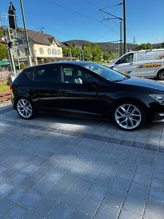 Gebraucht Seat Leon FR 150 PS (110 kW) 2016 Schwarz Limousine