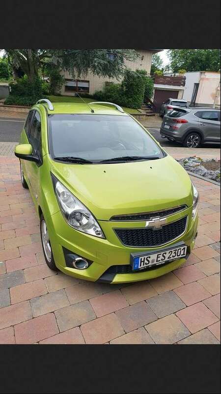 Grün Gebraucht 2011 Chevrolet Spark LT Kleinwagen | 2.250 € (Guter Preis) - Bild 1/4