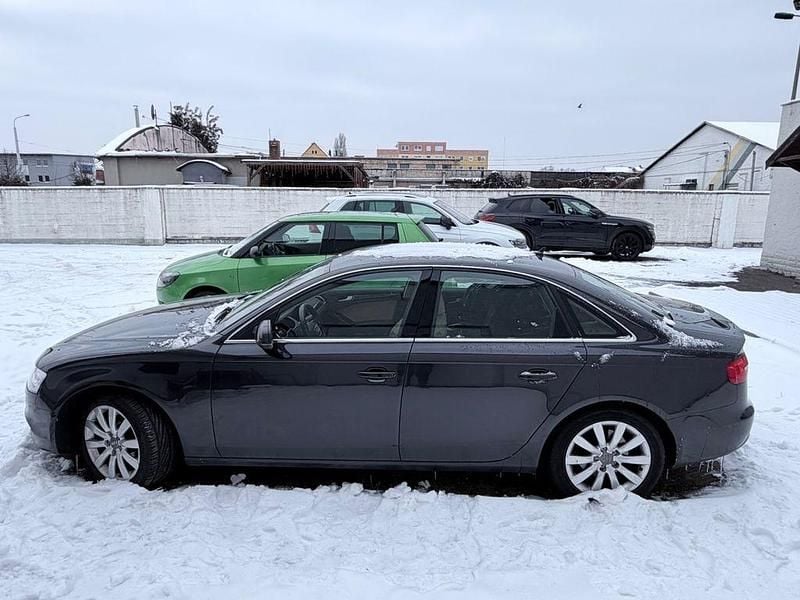 Gebraucht Audi A4 Ambiente 170 PS (125 kW) 2013 Grau Limousine