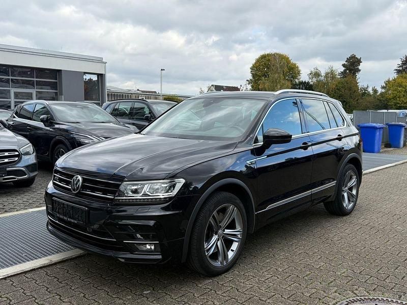 Schwarz Gebraucht 2019 VW Tiguan Sportline SUV | 23.990 € (Teuer) - Bild 1/4