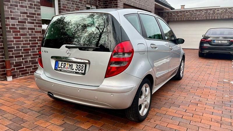 Gebraucht Mercedes A150 Avantgarde 95 PS (69 kW) 2007 Silber Van / Kleinbus