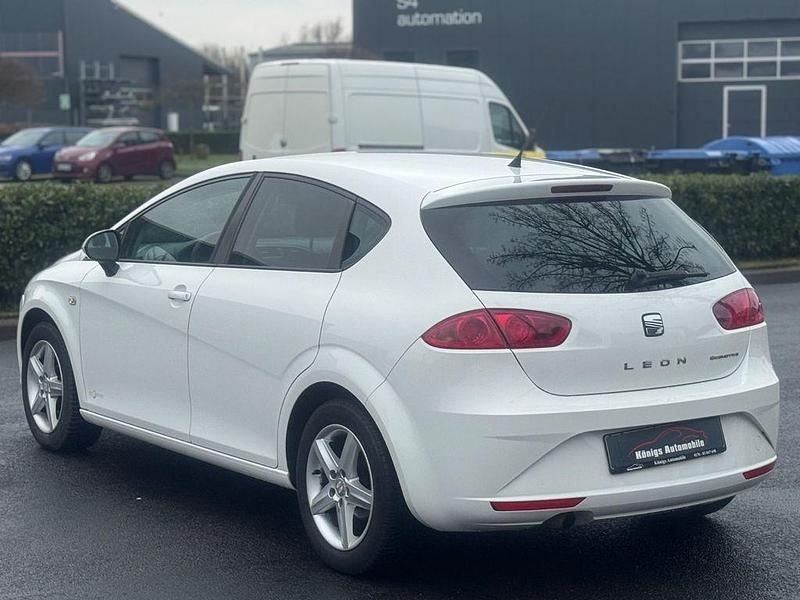 Second-hand Seat Leon Copa 105 CP (77 kW) 2012 Alb Berlinǎ