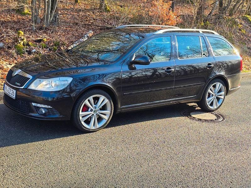 Gebraucht Skoda Octavia vRS 170 PS (125 kW) 2010 Schwarz Kombi
