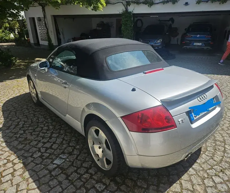 Gebraucht Audi TT Roadster Sport 150 PS (110 kW) 2002 Silber Cabrio