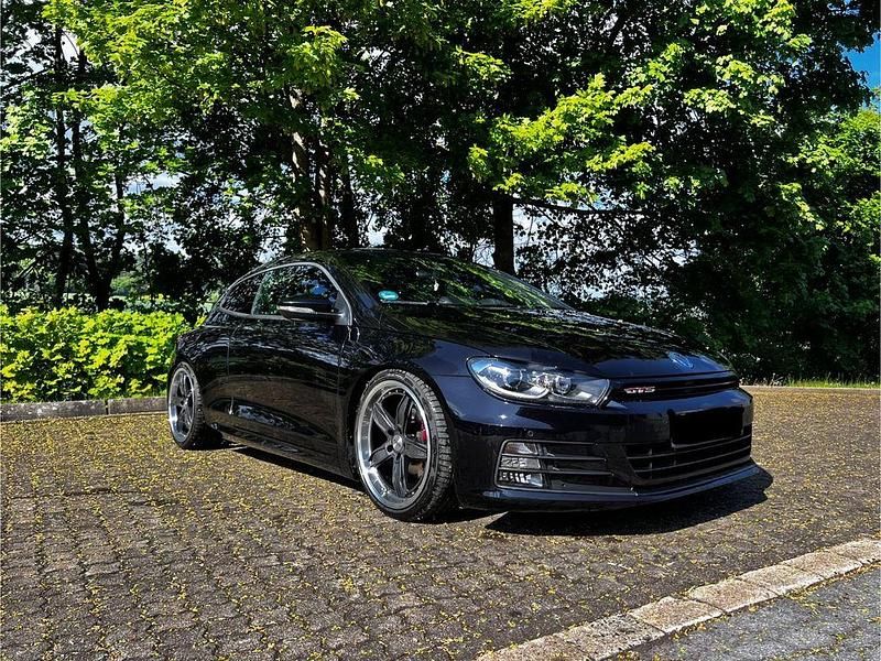 Gebraucht VW Scirocco GTS 220 PS (161 kW) 2017 Schwarz Coupé